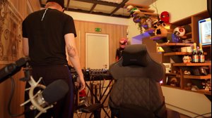 thumbnail of Anyme023