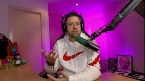 thumbnail of auronplay