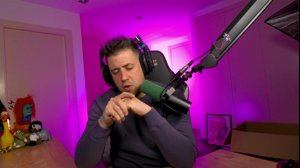 thumbnail of auronplay