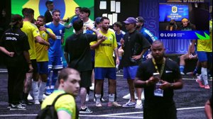 thumbnail of loud_coringa